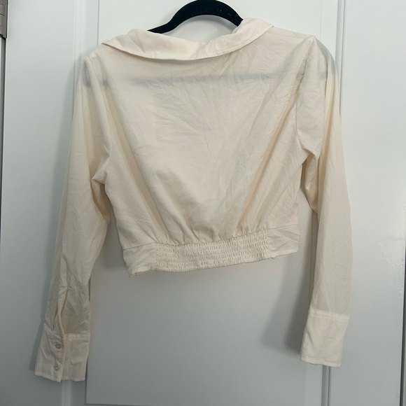 Abercrombie Cream Twist Front Cropped Collar Blouse - Picture 4 of 4